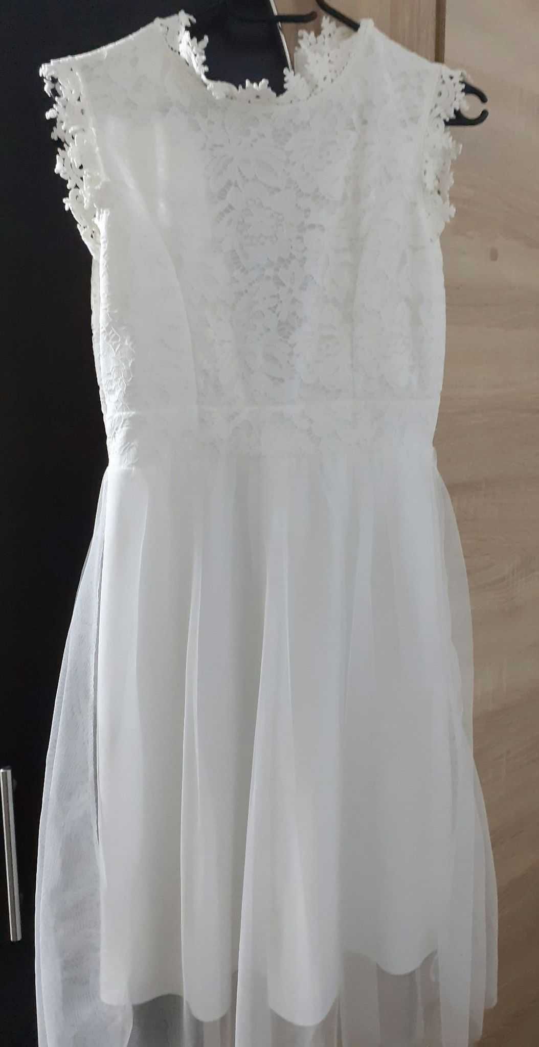 Rochie albă, NOUĂ, mărimea M