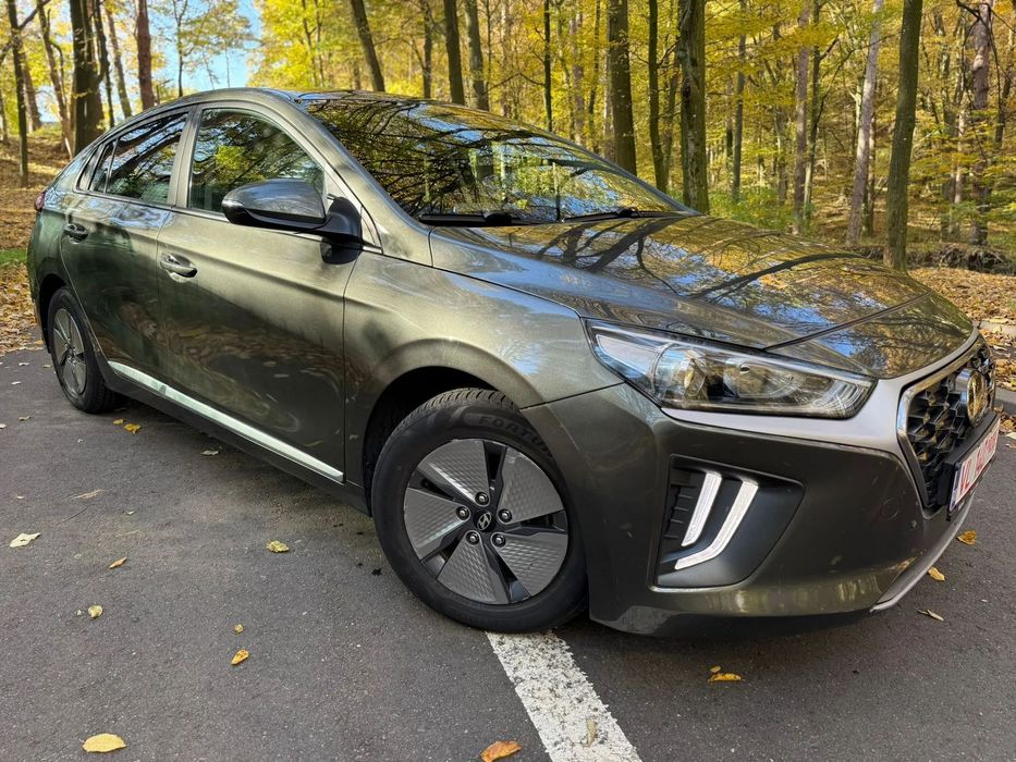 Hyundai IONIQ Hyundai Ioniq 2021, distronic+, lane assist, camera spate