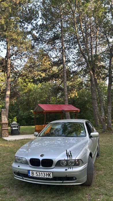 BMW E39 530I 2000г.