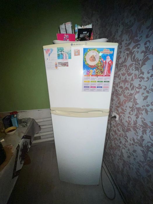 Продам холодильник рабочий