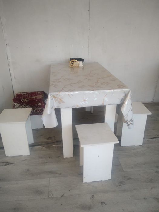 Стол стулья 4 пара