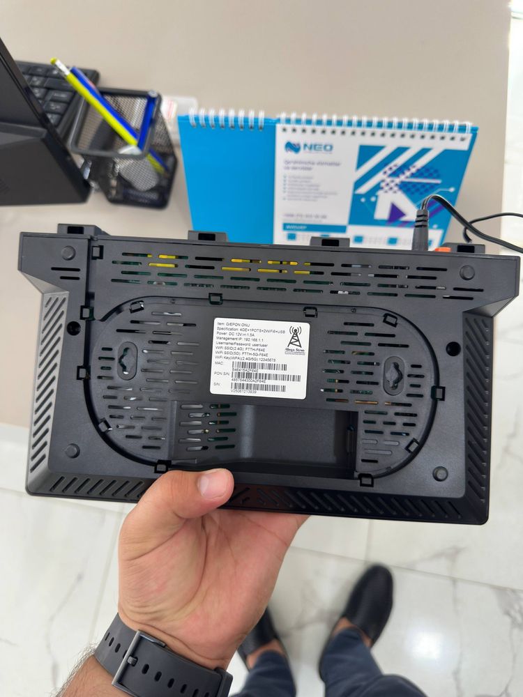 Wifi 6 роутер сотилади. Холати янги