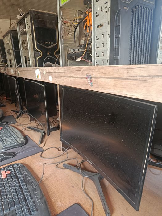 кампютер.ддр3..10та.24 маниторли..1та главнига.19талик манитор