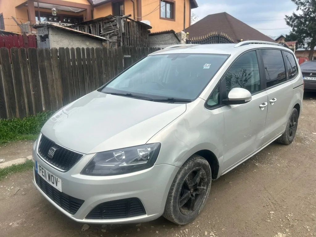 bara fata spate capota trager calandru portbagaj haion tripla stop stanga dreapta Seat Alhambra2,7 locuri, an 2011, motor 2.0 140cp cod cffb,  dezmembrez piese