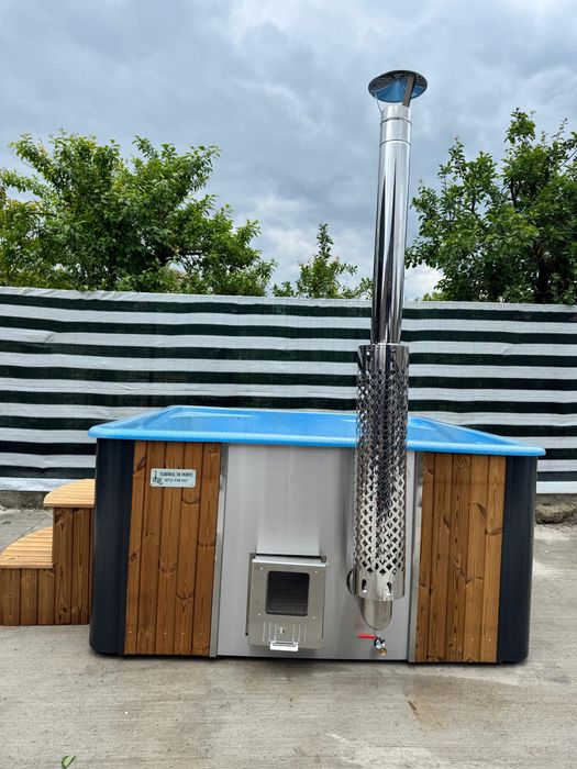 Ciubar patrat 2.2m x 2.2m