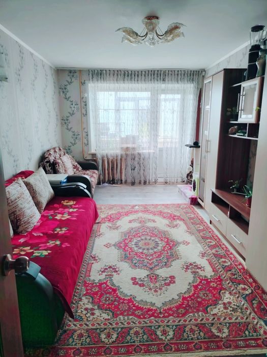 Меняю 3х комнатную на 2-х и 1-но комнатную