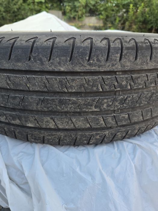 Set anvelope vara / set anvelope iarna