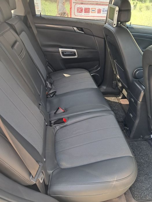 Vând Opel antara