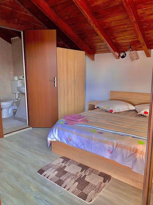 Cabană de închiriat