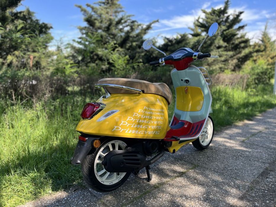 Scuter nou Vespa Sean Wotherspoon limited edition