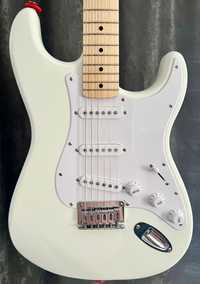 Fender Squier Sonic Stratocaster, Arctic White + Gigbag
