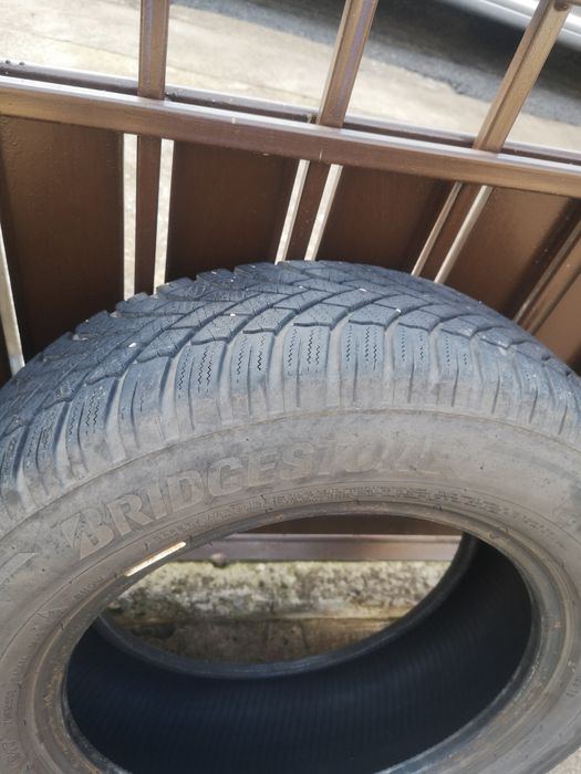 Зимни гуми bridgesrone