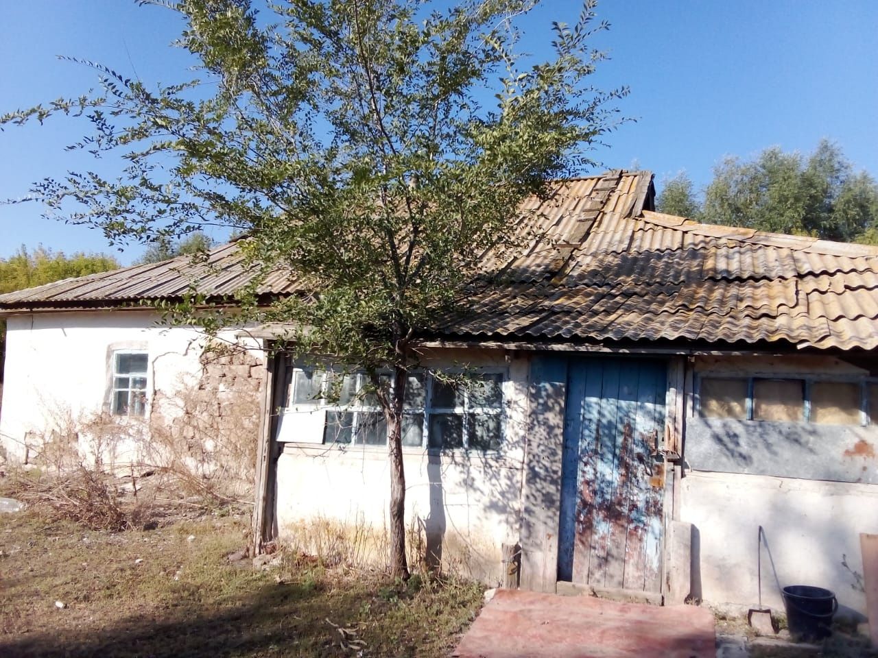 Продаётся дом с участком