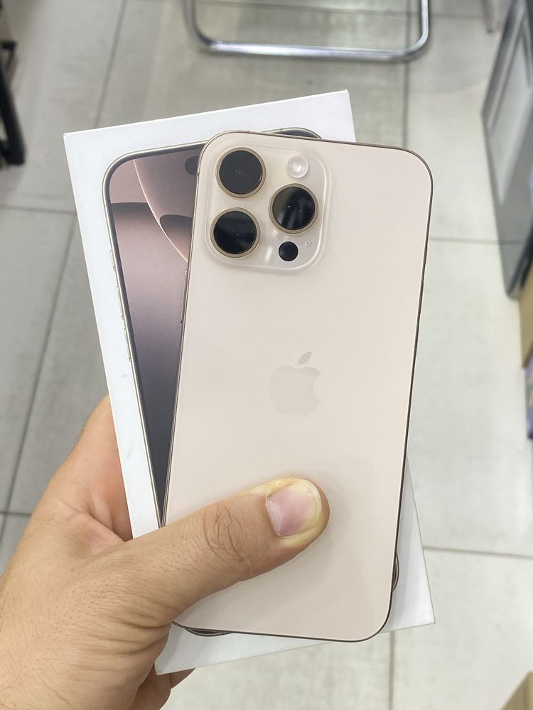 iPhone 16 max 256gb desert
