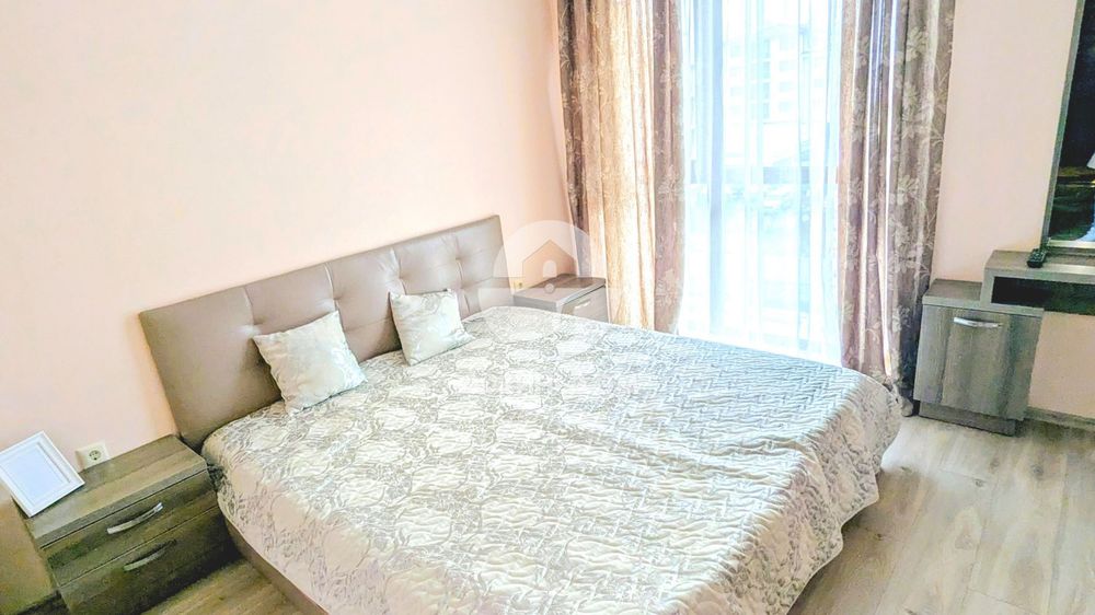 Тристаен апартамент с ГЛЕДКА ПЛАНИНА в к-с „Лонг Бийч“, с. Шкорпиловци