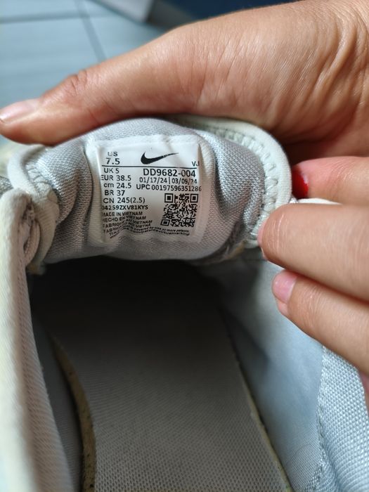 Adidași Nike dama Nr 38.5