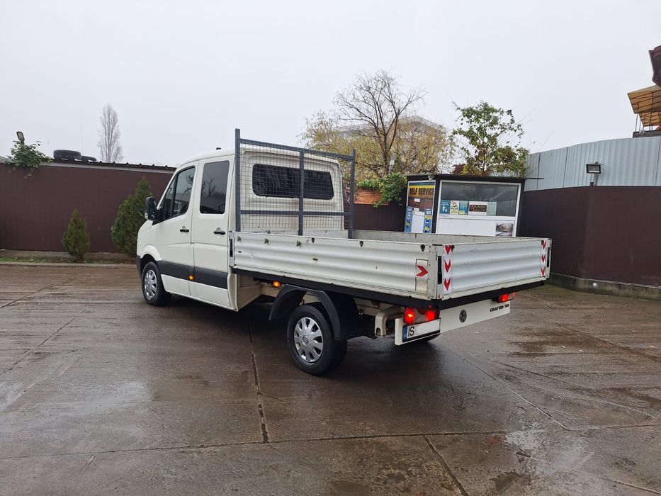 Volkswagen CRAFTER  6 Loc + Ladă > 2.5 TDI > 2008>