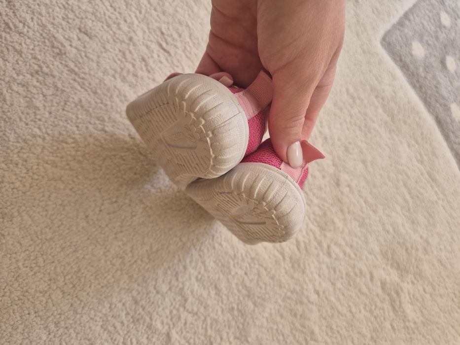 Детски дишащи пантофки/обувки за момиче