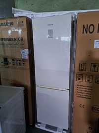 Нов хладилник с фризер Samsung 340 л NoFrost Бежов/Крем/Слонова кост