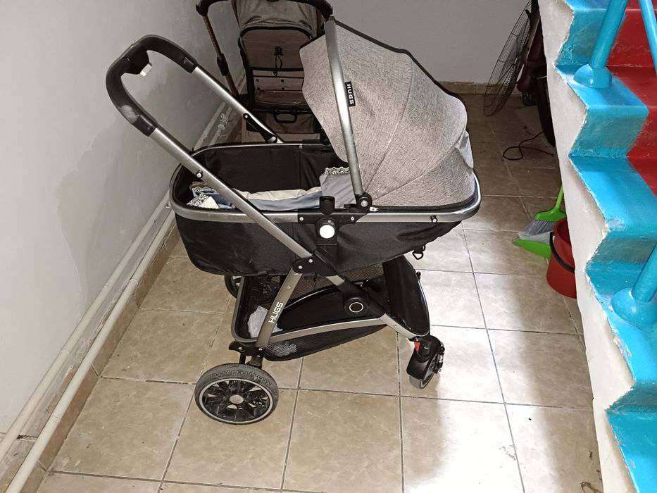 Коляска прогулочная