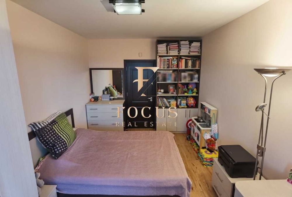 Продава се Тристаен апартамент в Пловдив, Тракия - 109 кв.м за 1900 €/кв.м - Снимка #4