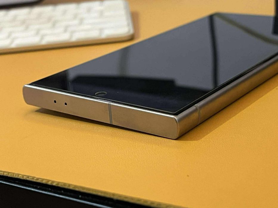 Samsung s24 ULTRA ca NOU cu Garantie