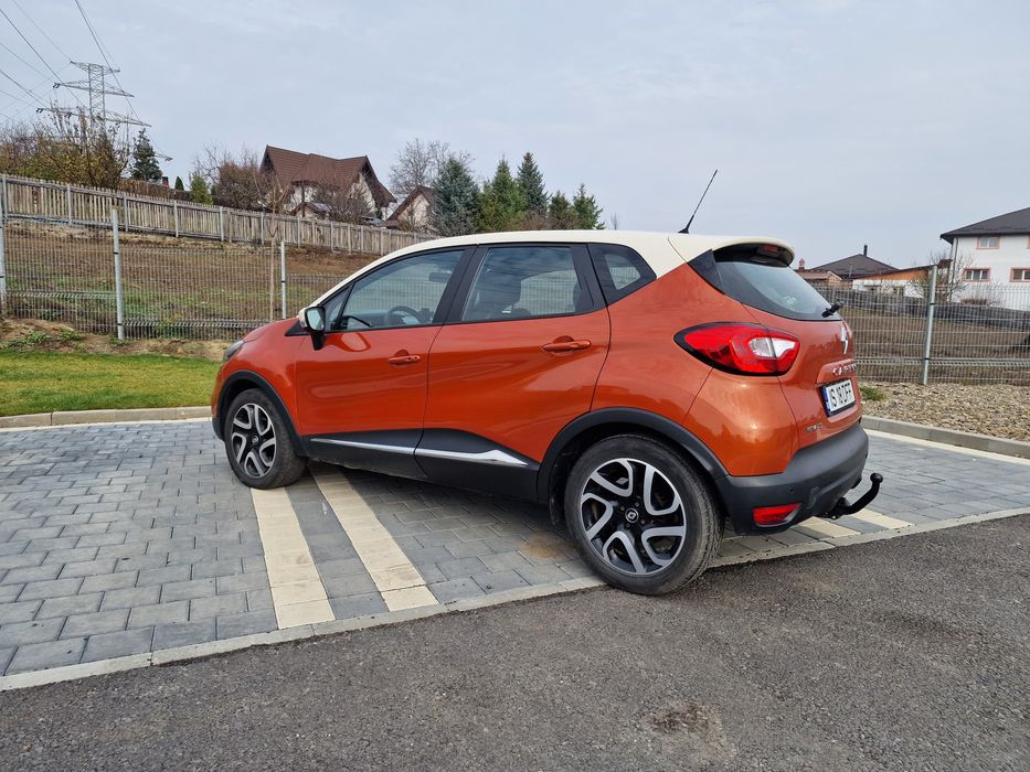 Vand Renault Captur 2015 1.5 dci 90cp