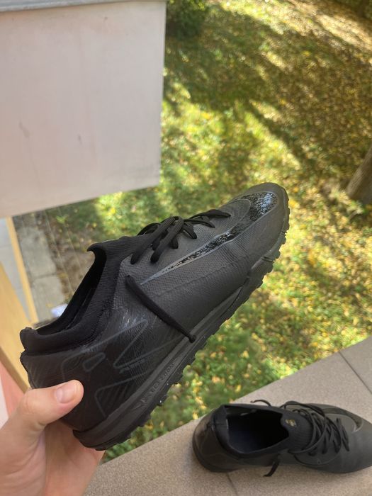 Adidasii de sintetic Marimea 45