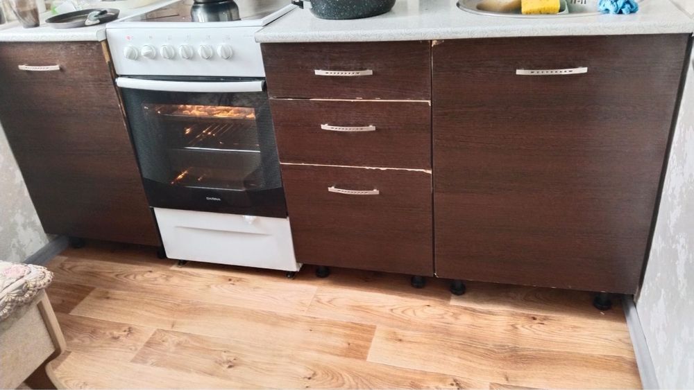 Продам кухонный гарнитур