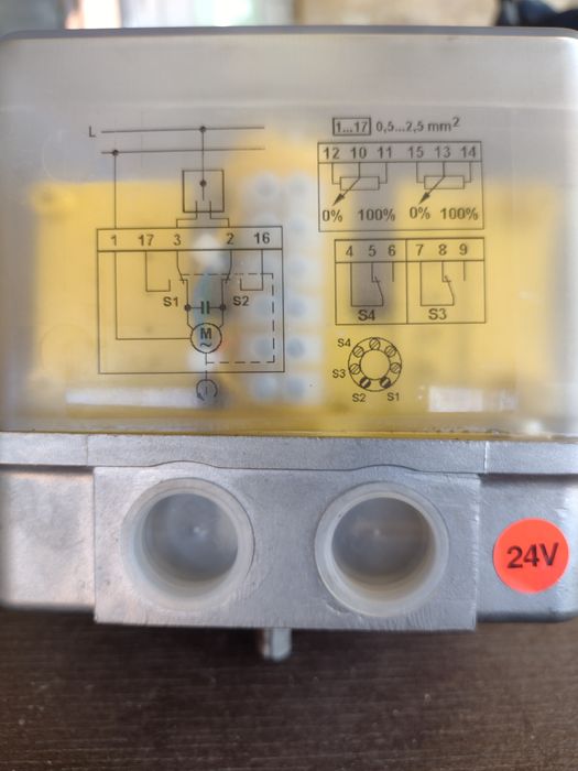Vând servomotor !(motorizare)