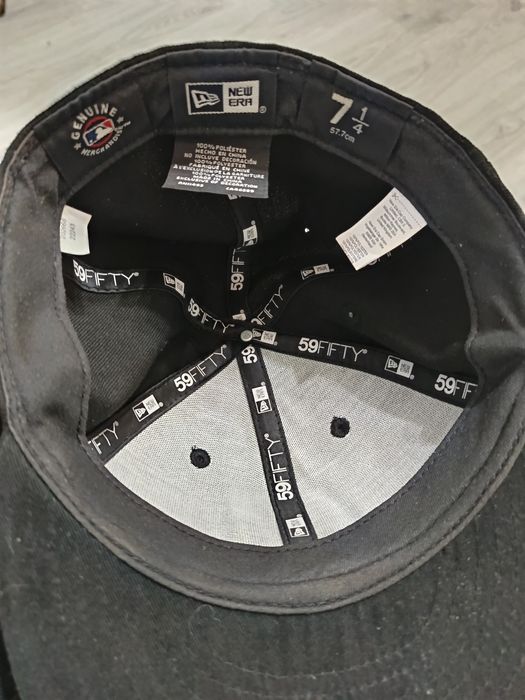 Vînd Șapcă NY mărimea 57,7 cm