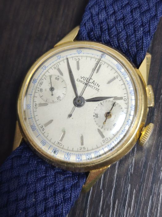 Ceas chronograph / cronograf mono pusher Vulcain , aur 18k