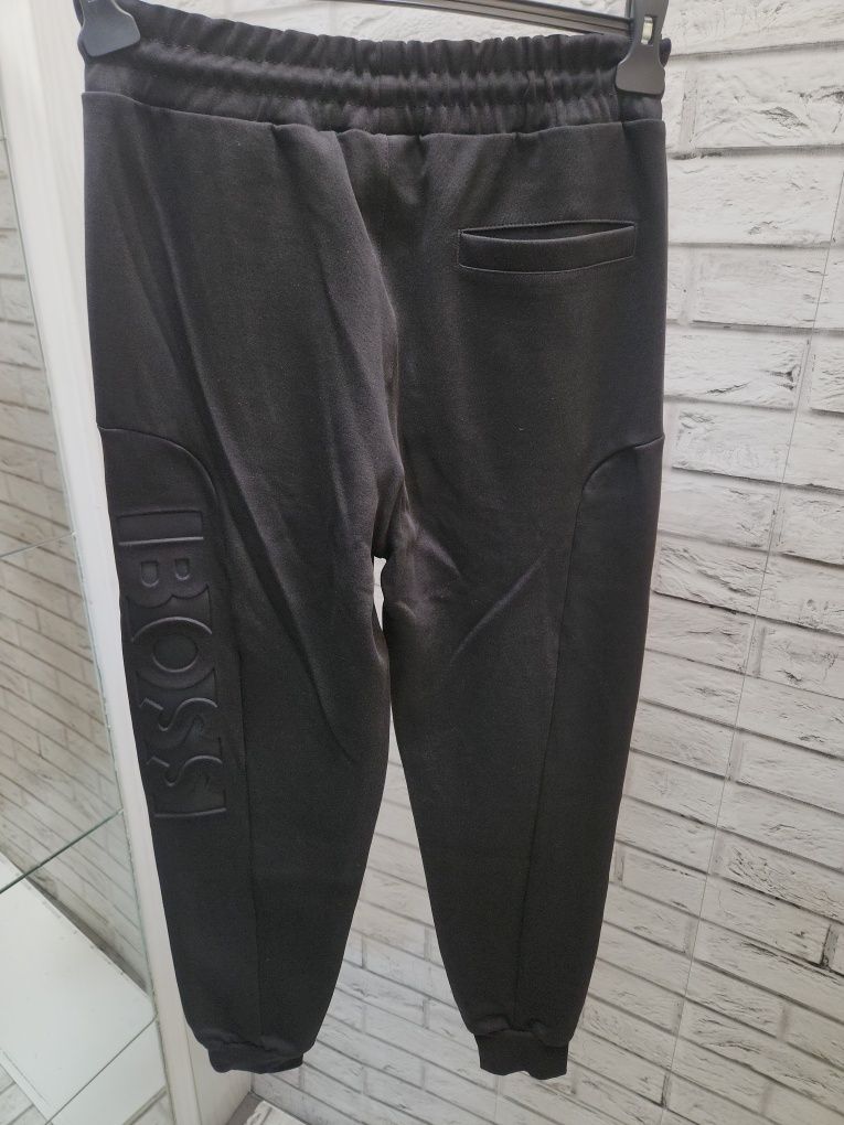 Hugo Boss мъжки екип