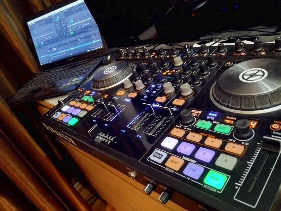Vand consola Traktor S4 Mk2