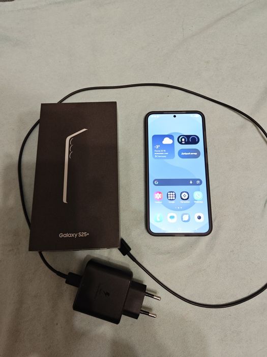 Продам Samsung s 25 plus
