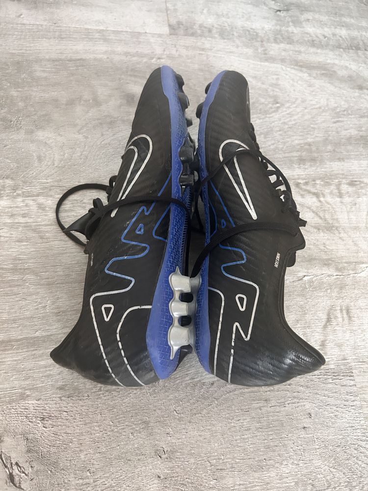 vand ghete nike vapor 15 academy marimea 42