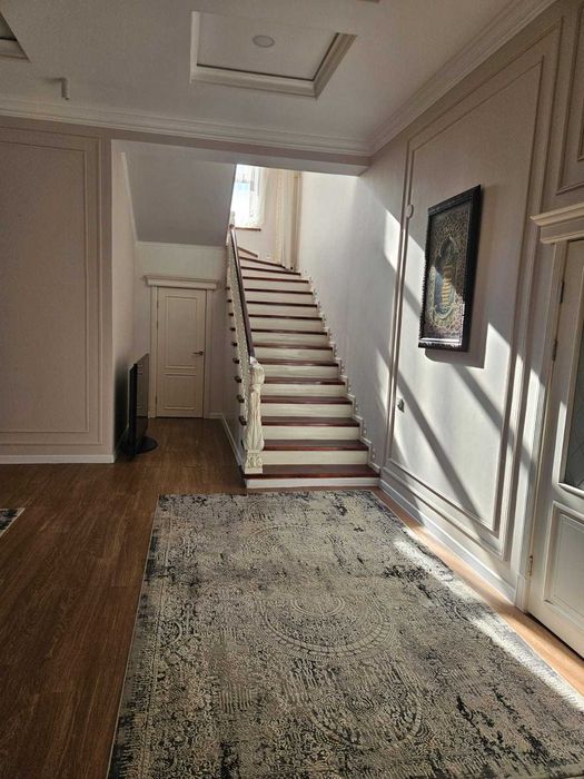 Продается дом в элитном районе