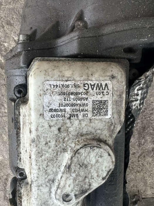 Кормилна рейка за Тигуан VW PASSAt Tiguan Touran Sharan Q3 5n1423105h