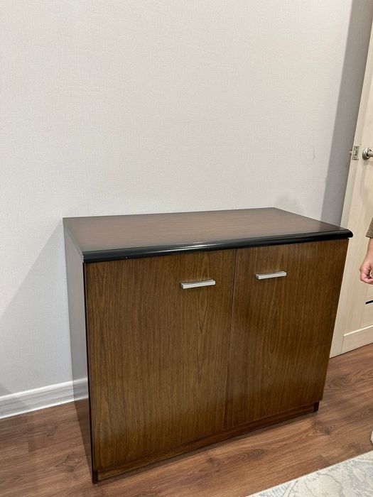 Продам тумбу 7000тг