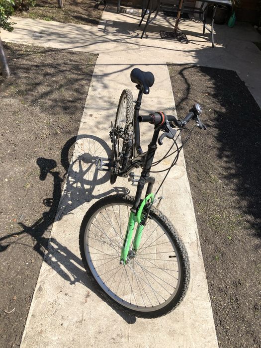 De vanzare!! Bicicleta si trotineta
