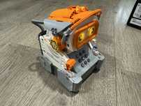 Robot programabil CODA