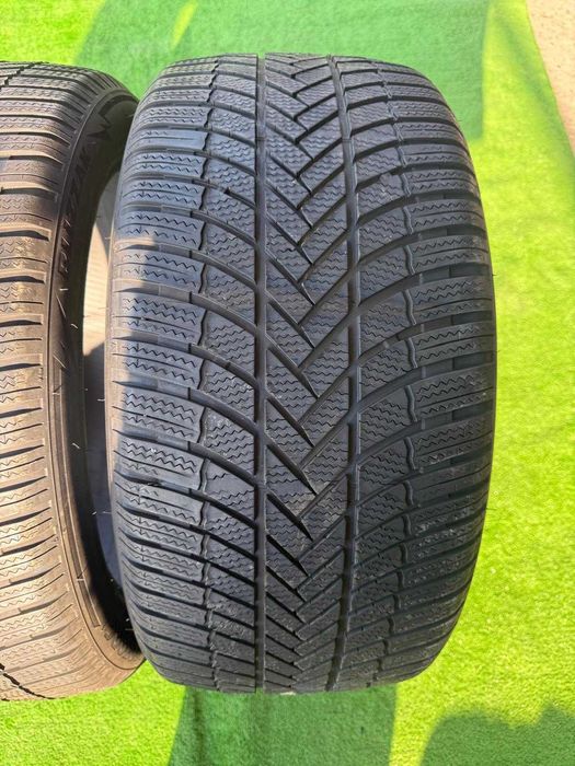 Anvelope Iarna Bridgestone 295/40/21