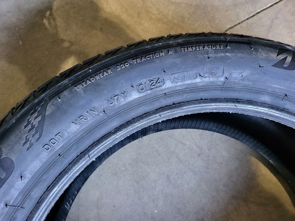 225/50/18 BRIDGESTONE 2бр