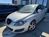 Dezmembrez / Dezmembrari / Piese / Accesorii Seat leon facelift 2012 1.6 tdi cay stanga