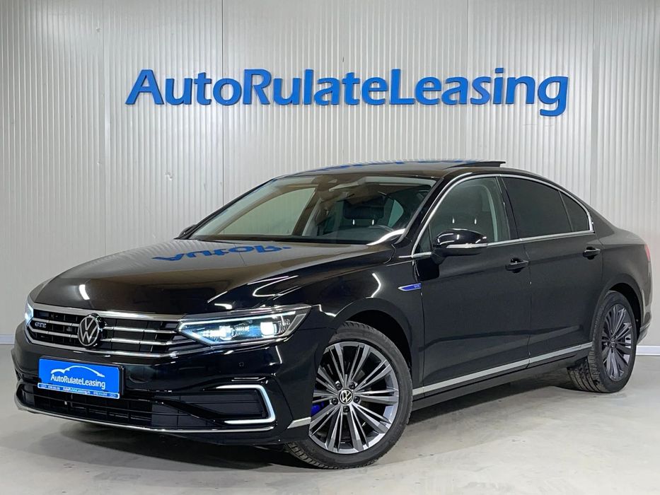 Volkswagen Passat GARANTIE 2 ANI, Hibrid, Automata, Pilot adaptiv, Camera, Trapa
