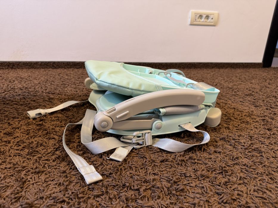 Scaun inaltator pentru masa Booster Seat Kikka Boo