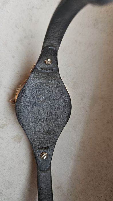 Часовник Fossil ES2830