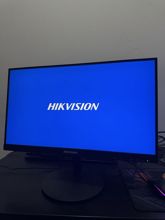 Мониторы  24 и 22дюйм