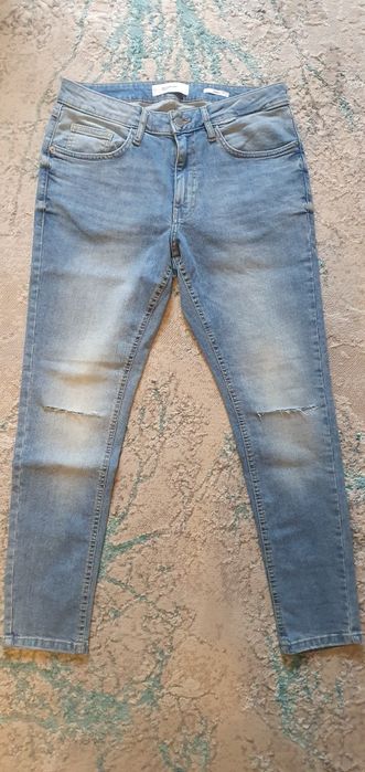 Blugi RESERVED - skinny - mărime 31 (produs NOU, fără etichetă)