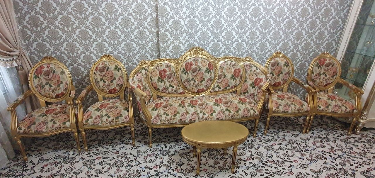 Продаётся иранский мебель